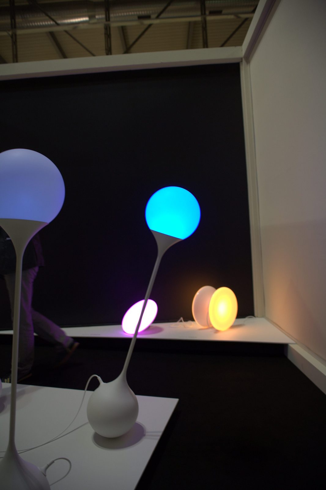 Come visitare il Salone del Mobile Milano: la struttura duale di Rho e Fuorisalone